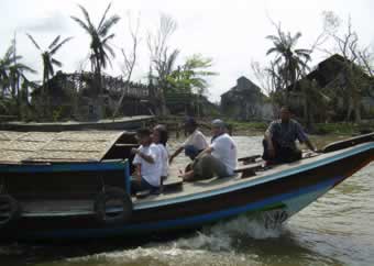 Equipe MSF al lavoro a Bogaley -  MSF